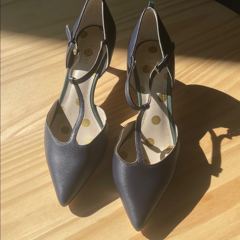 Boden Navy Pointed-Toe T-Strap Heels